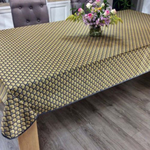 nappe-artchic-or-provençale-polyester-carrée--anti-tache-sans-repassage-chic