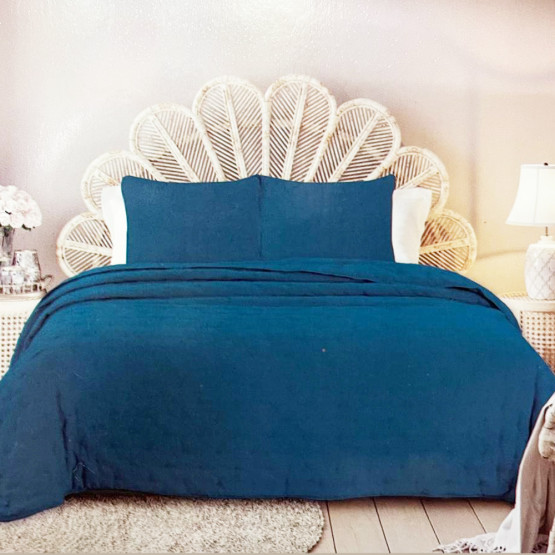 Couvre lit bleu