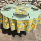 nappe-ronde-coton-enduit-plastifié-provençale-citron-fleurs-vert